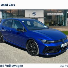 Volkswagen Golf 2025