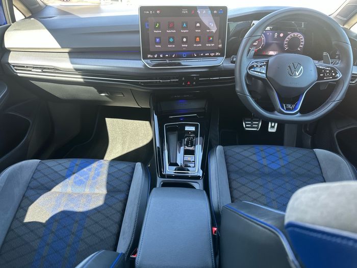 Volkswagen Golf 2025