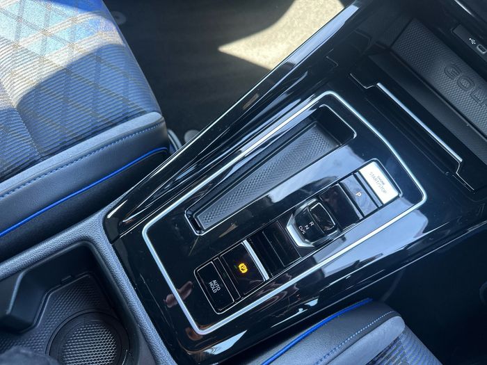 Volkswagen Golf 2025