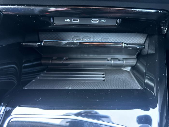 Volkswagen Golf 2025