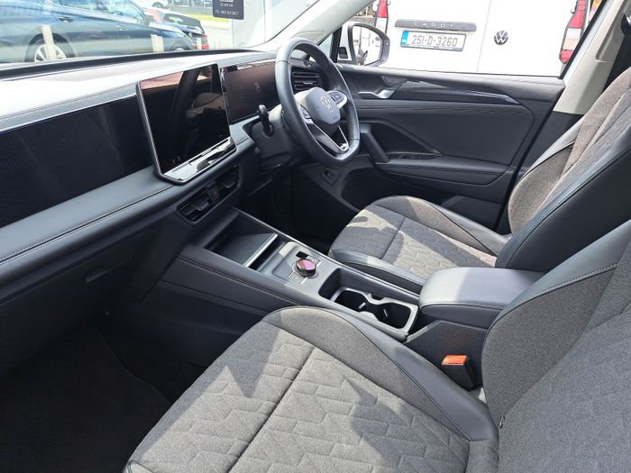 Volkswagen Tiguan 2024