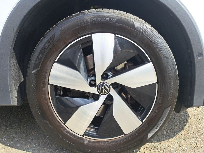Volkswagen Tiguan 2024