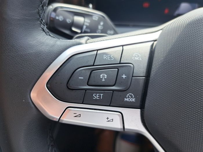 Volkswagen Tiguan 2024