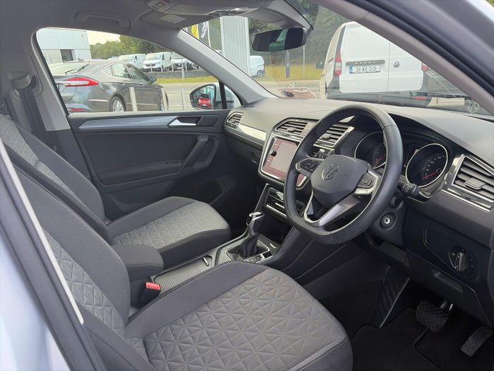Volkswagen Tiguan 2024