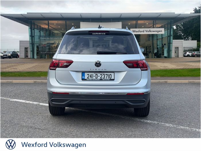 Volkswagen Tiguan 2024