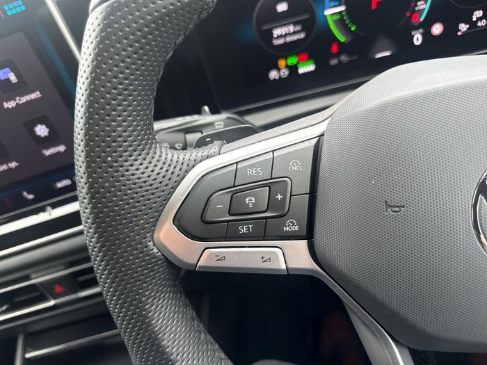 Volkswagen Tiguan 2025