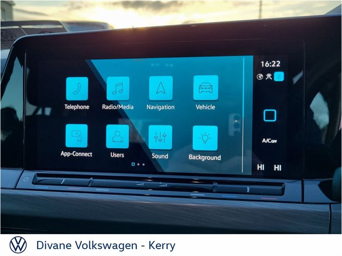 Volkswagen Golf 2023