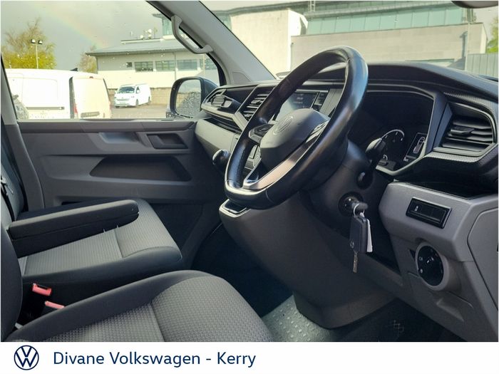 Volkswagen Transporter 2023