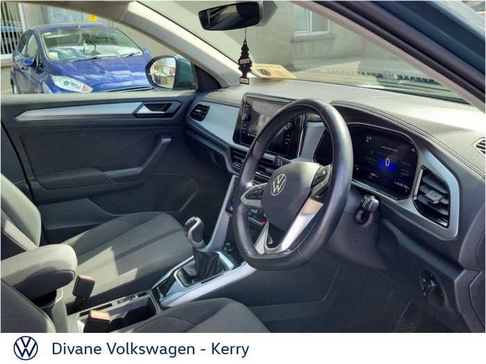 Volkswagen T-Roc 2024