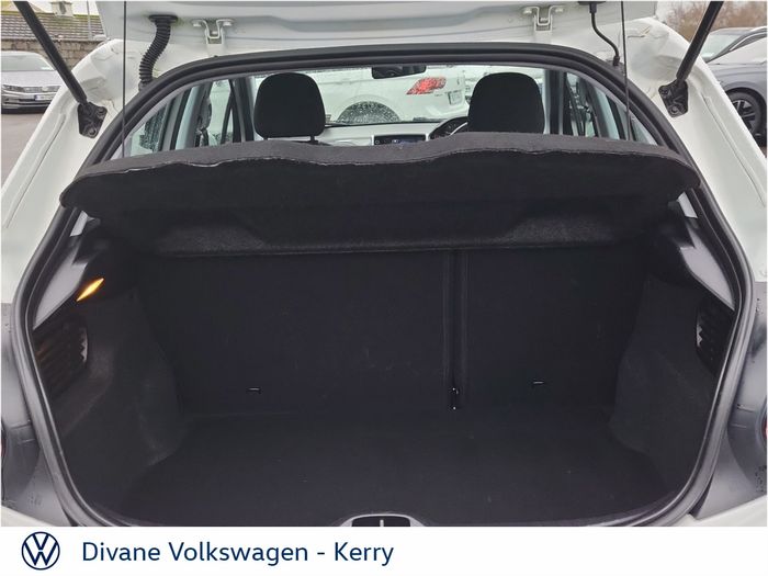 Peugeot 208 2016
