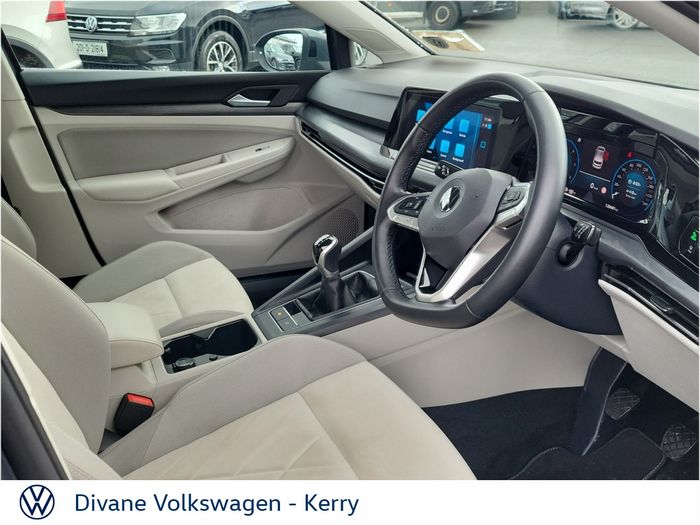 Volkswagen Golf 2022
