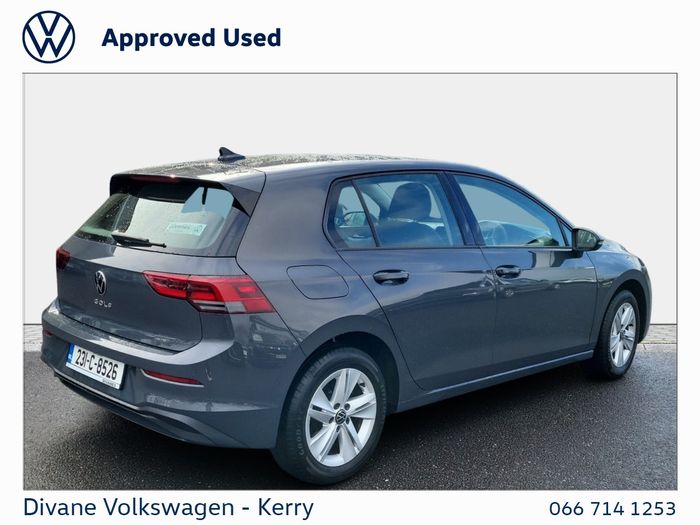 Volkswagen Golf 2023
