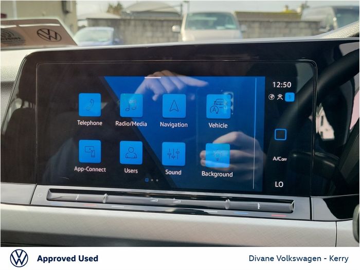 Volkswagen Golf 2023