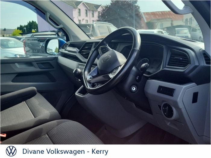Volkswagen Transporter 2024