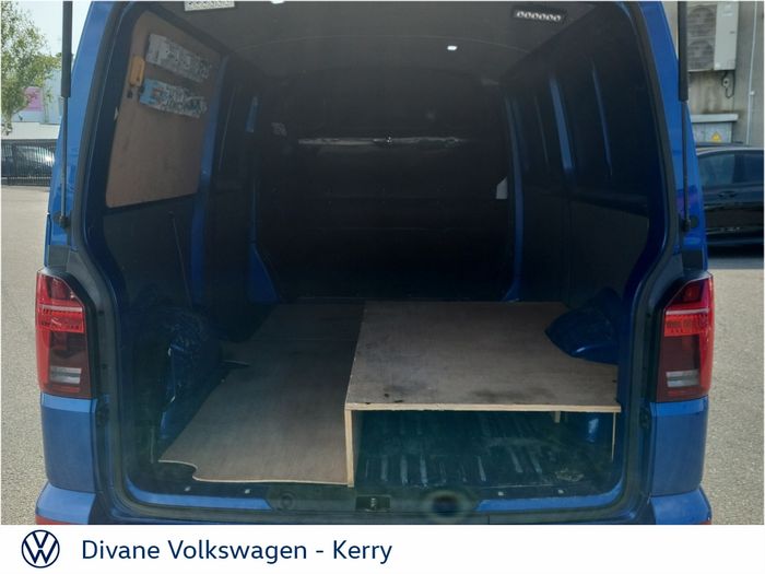 Volkswagen Transporter 2024