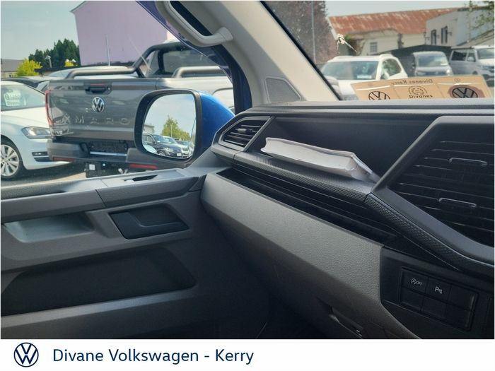Volkswagen Transporter 2024