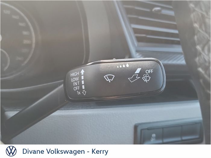 Volkswagen Transporter 2024