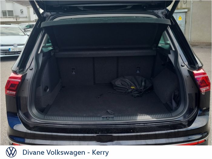 Volkswagen Tiguan 2024
