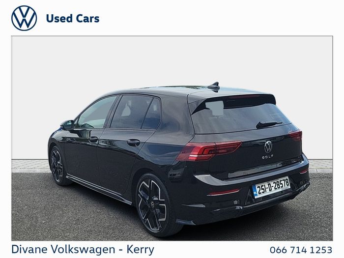 Volkswagen Golf 2025