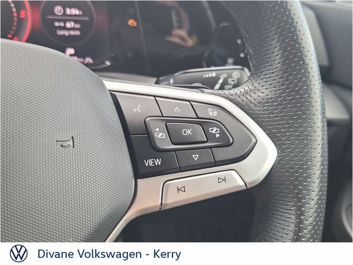 Volkswagen Golf 2025
