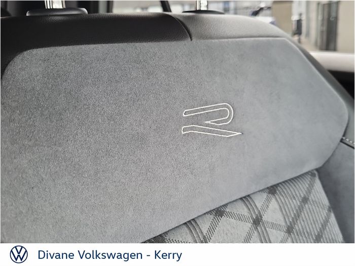 Volkswagen T-Roc 2024