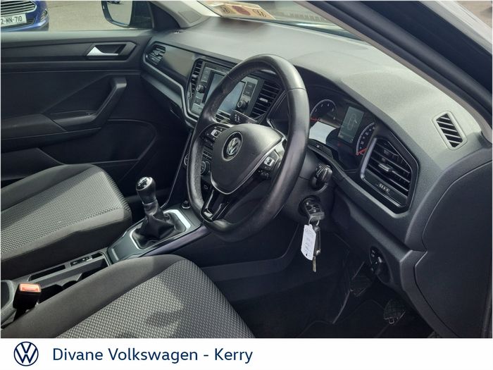 Volkswagen T-Roc 2019