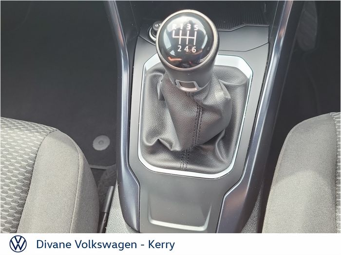 Volkswagen T-Roc 2019
