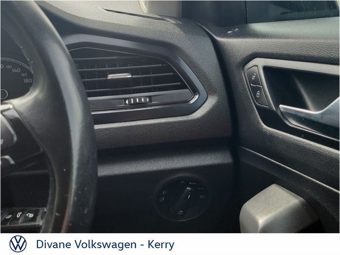 Volkswagen T-Roc 2019