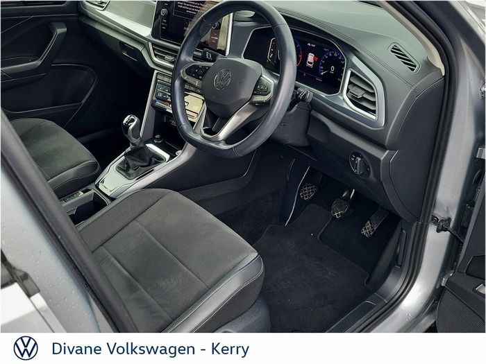 Volkswagen T-Roc 2023