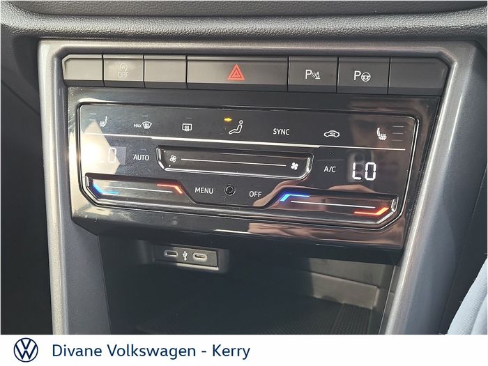 Volkswagen T-Roc 2023