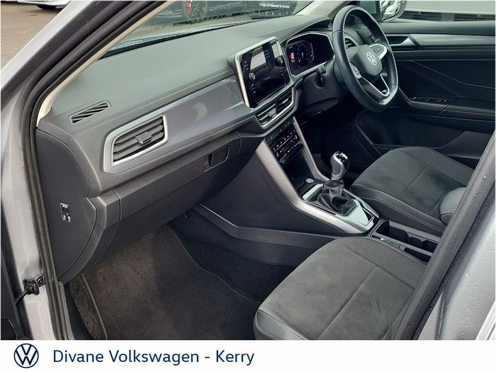Volkswagen T-Roc 2023