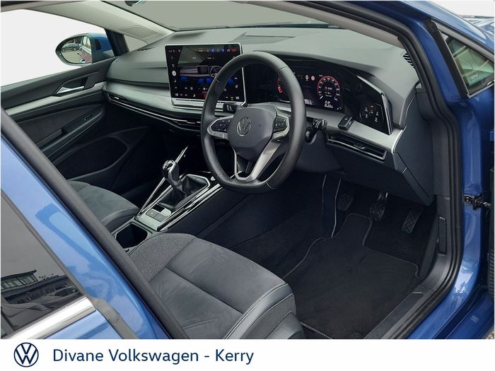 Volkswagen Golf 2025