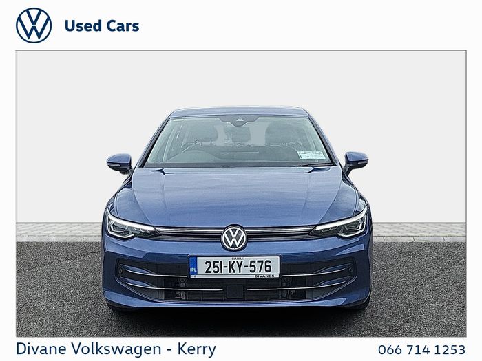 Volkswagen Golf 2025