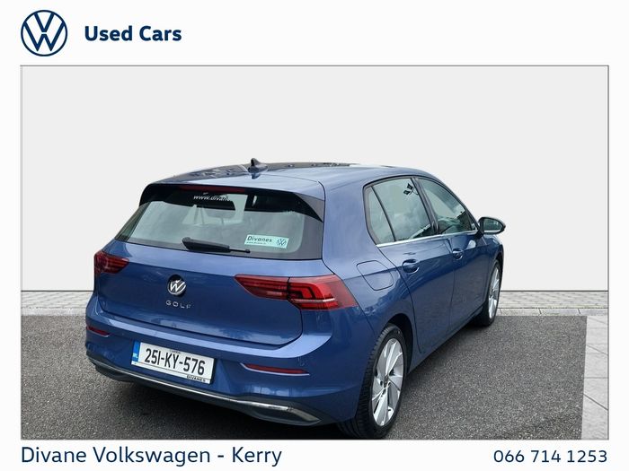 Volkswagen Golf 2025