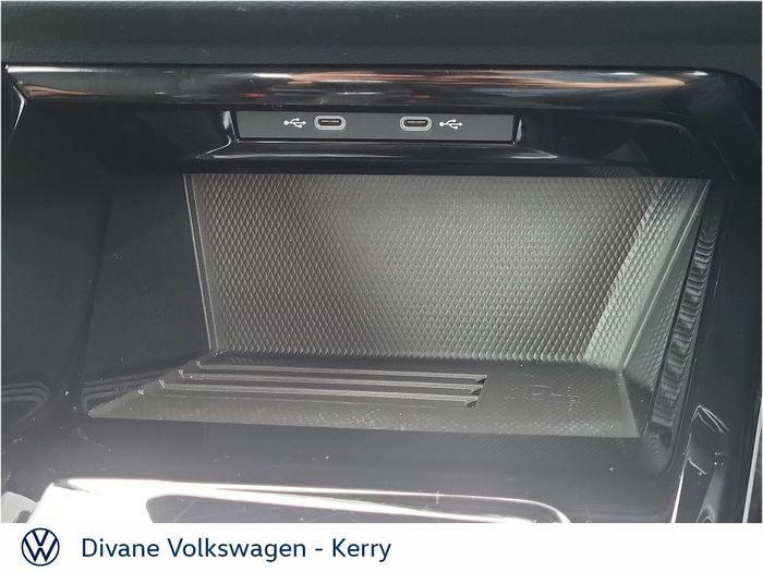Volkswagen Golf 2025