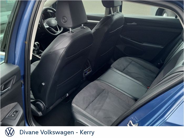 Volkswagen Golf 2025