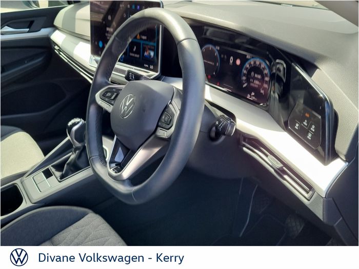 Volkswagen Golf 2025