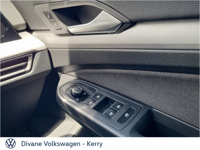 Volkswagen Golf 2025