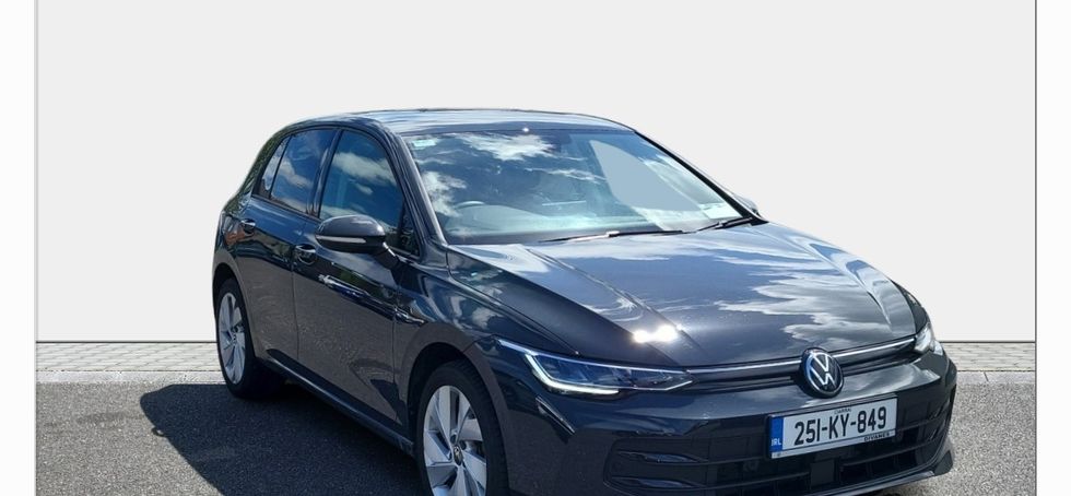 Volkswagen Golf 2025