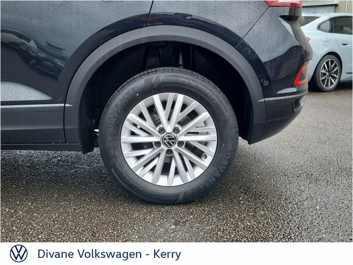 Volkswagen T-Roc 2023