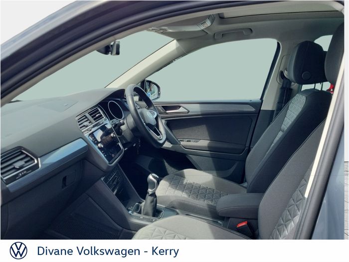 Volkswagen Tiguan 2024