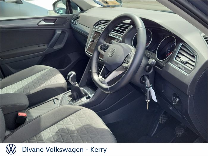 Volkswagen Tiguan 2024