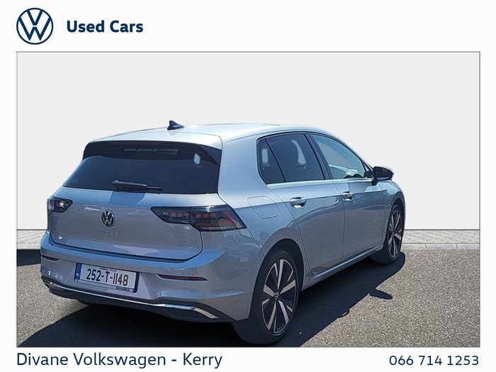 Volkswagen Golf 2025