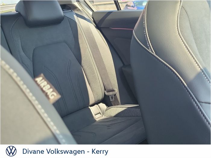 Volkswagen Golf 2025