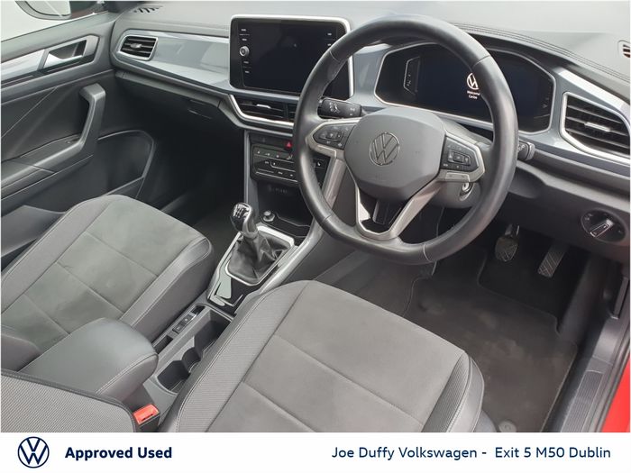 Volkswagen T-Roc 2023