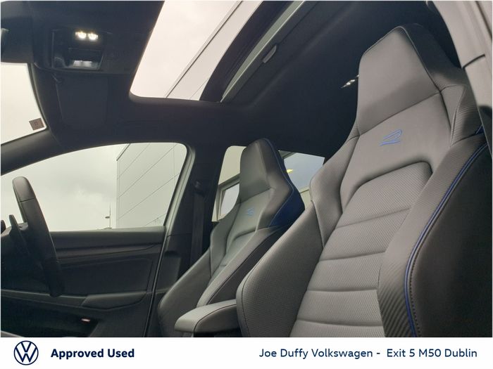 Volkswagen Golf 2023