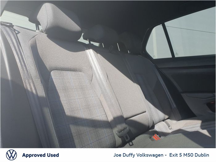 Volkswagen Golf 2024