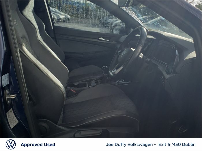Volkswagen Golf 2024