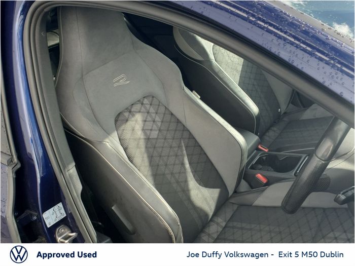 Volkswagen Golf 2024