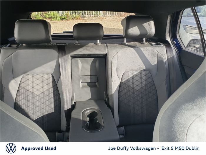 Volkswagen Golf 2024